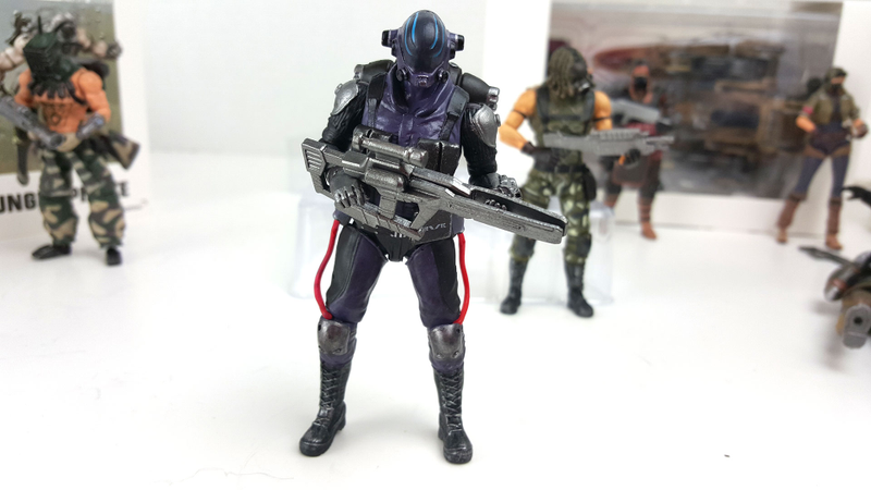 Illustration for article titled Lost Planet Toys Are Better Than Most Lost Planet Games
